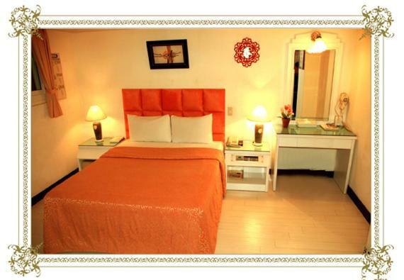 Athens Hotel Đài Trung Ngoại thất bức ảnh