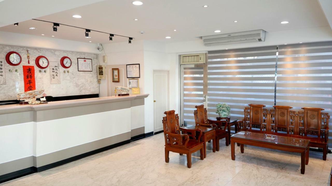 Athens Hotel Đài Trung Ngoại thất bức ảnh